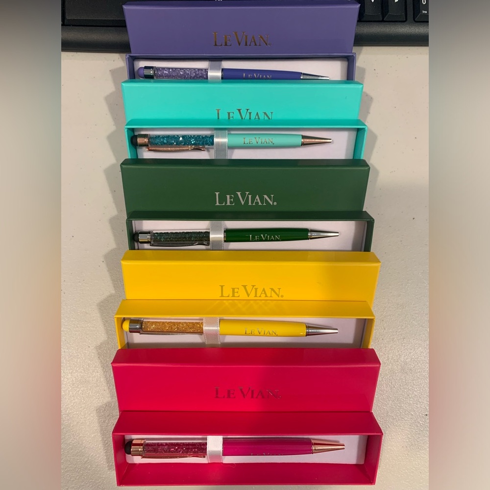Authentic Rare LeVian Stylus Crystal Themed Pens - 5 Pens w/ 5 LeVian Pen Boxes